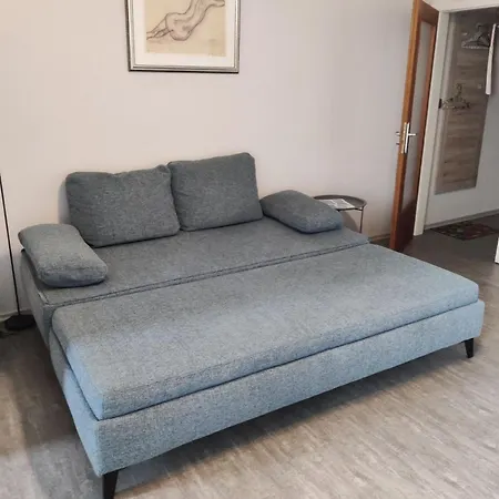 Schoene In Burhave Mit Schoenem Balkon Apartmán